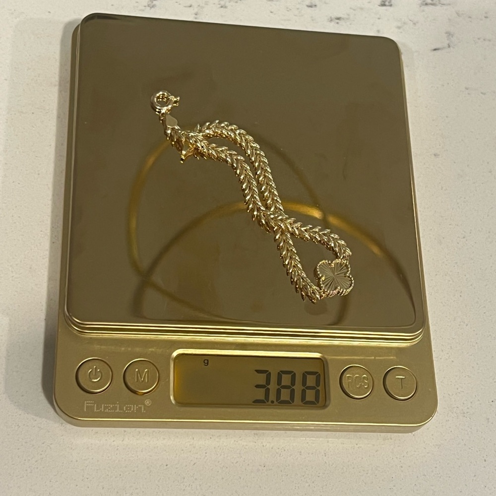 18K Solid Gold Clover Link Bracelet - Picture 8 of 8